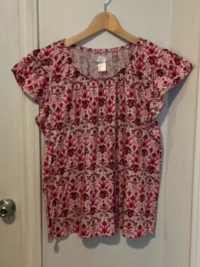 🎉 3 for $15🎉 Stella Parker Pink and Cream Patterned Peasant Top